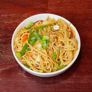 Veg Hakka Noodles - Catering